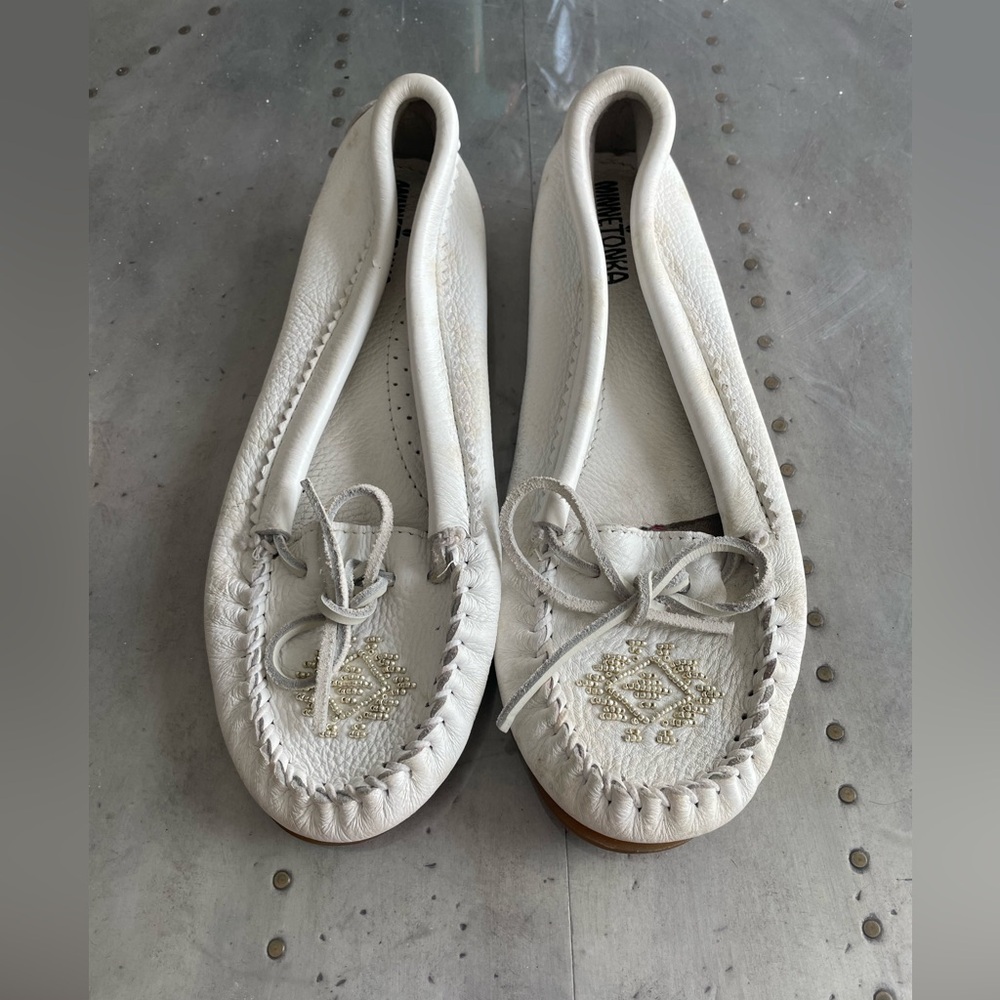 Minnetonka white slides
